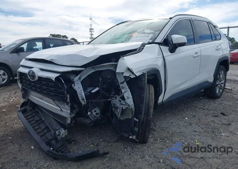 2020 Toyota Rav4 Xle Premium z USA, uszkodzony, nr VIN 2T3C1RFV9LW065513